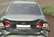 Colisão traseira em Jardim Alegre envolveu veículo de Jandaia do Sul