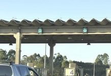 Moradores de Arapongas organizam manifestação na praça de pedágio