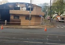 Barracão com artigos de festa é destruído por incêndio em Maringá