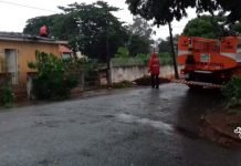 Chuva chega com ventos e granizo em Jandaia do Sul