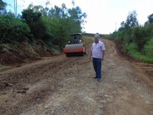 Cascalhamento Estrada da Pedreira 23-02 (4)