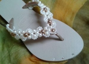 Chinelo Bordado