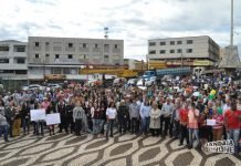 Comerciantes realizam manifesto em apoio a greve dos caminhoneiros
