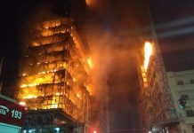 Prédio de 24 andares desaba após incêndio no Centro de SP
