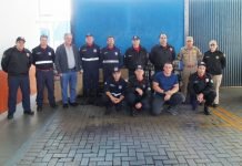 Bombeiro Comunitário recebe fardamento