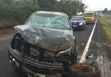 Hilux capota na BR-369 em Arapongas