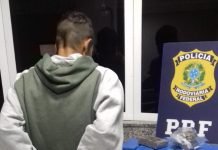 PRF apreende maconha com passageiro de ônibus em Mandaguari
