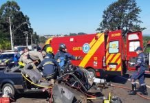 Acidente entre carro e caminhão em Apucarana deixa casal ferido
