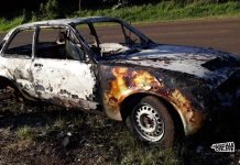 Veículo é encontrado carbonizado no Contorno de Jandaia do Sul