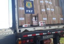PRF apreende carreta carregada com cigarros em Mandaguari