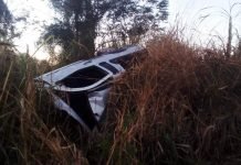 Capotamento entre Jandaia e Bom Sucesso deixa dois feridos