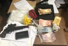 Acusado de tráfico morre após engolir drogas durante operação policial em Mandaguari