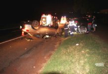 Veículo capota entre Mandaguari e Jandaia
