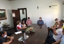 Prefeito Ditão realiza reunião para decidir ações de combate a Covid-19
