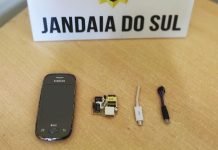 Celular é encontrado colado embaixo de cadeira no PAM