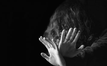 Mulher denuncia agressão e cárcere privado durante caso de violência doméstica em Jandaia do Sul