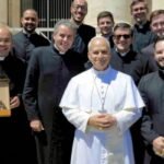 Padres da região se encontram com o Papa