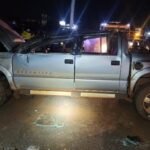 Motorista morre e passageiro é socorrido em estado grave após capotamento na região