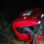 Motorista morre após carreta sair da pista PR-444