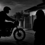 Motociclista ameaça pessoas e diz que voltaria armado