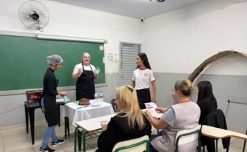 Alunos do Colégio São Marcos desenvolvem projeto de empresa alimentícia e colocam conhecimentos em prática